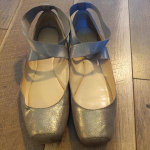 Jessica Simpson ballet flats